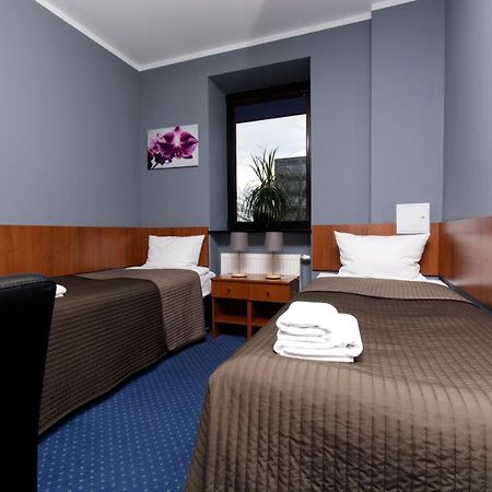 Hotel Level Rypin Kültér fotó